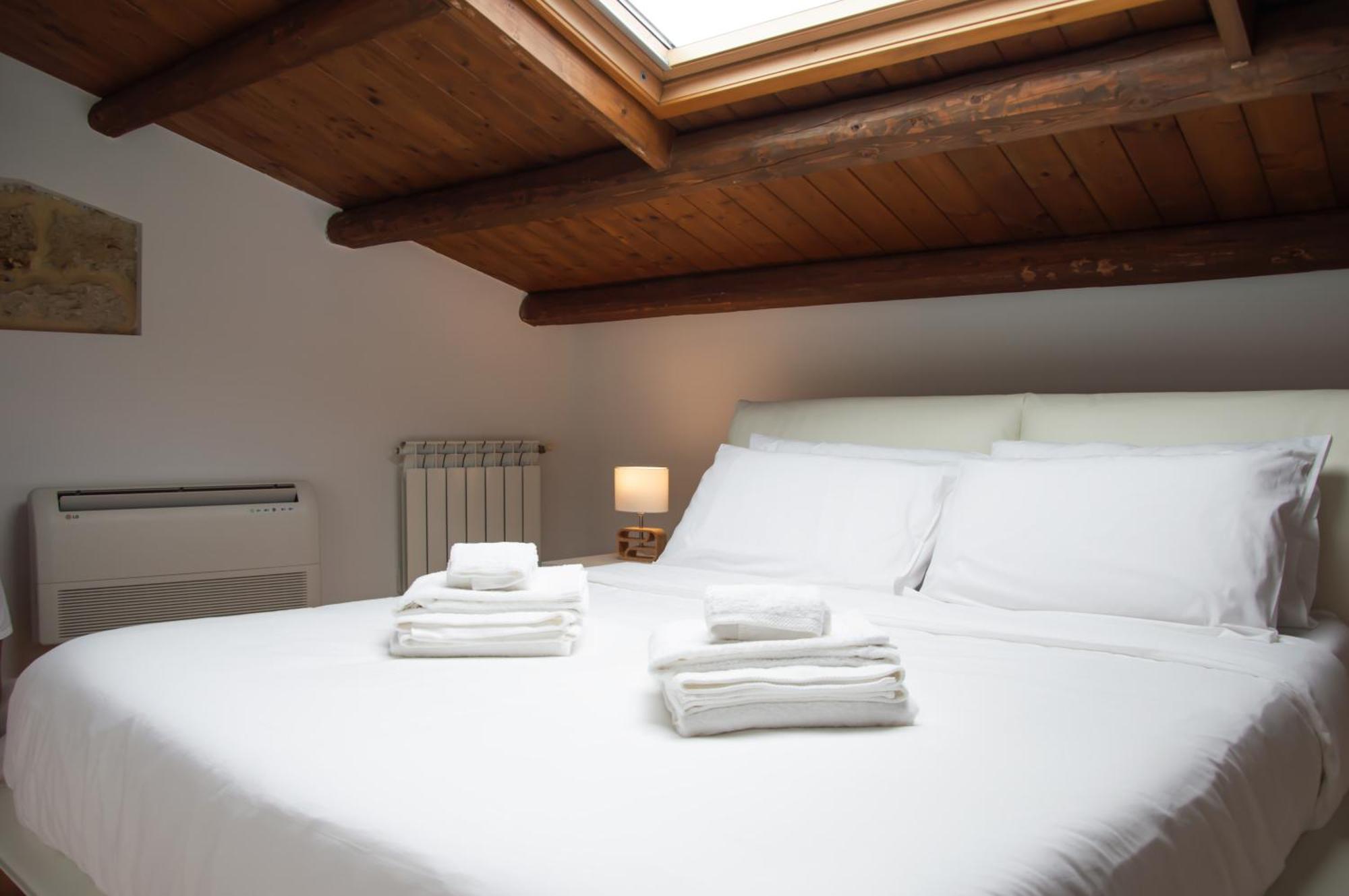 Vittorio Emanuele Suite Apartment Palermo Zewnętrze zdjęcie